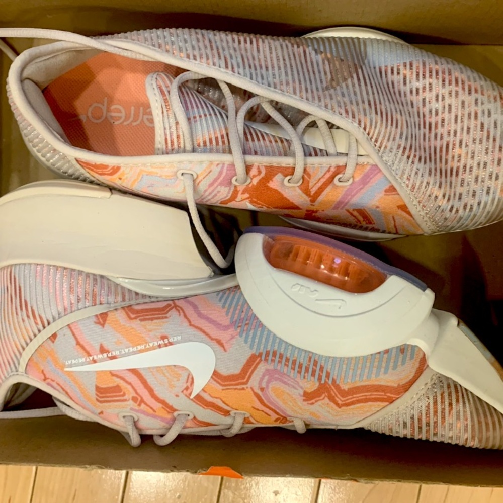 Nike Womens WMNS Air Zoom Superrep 2 Gymnastics Shoe